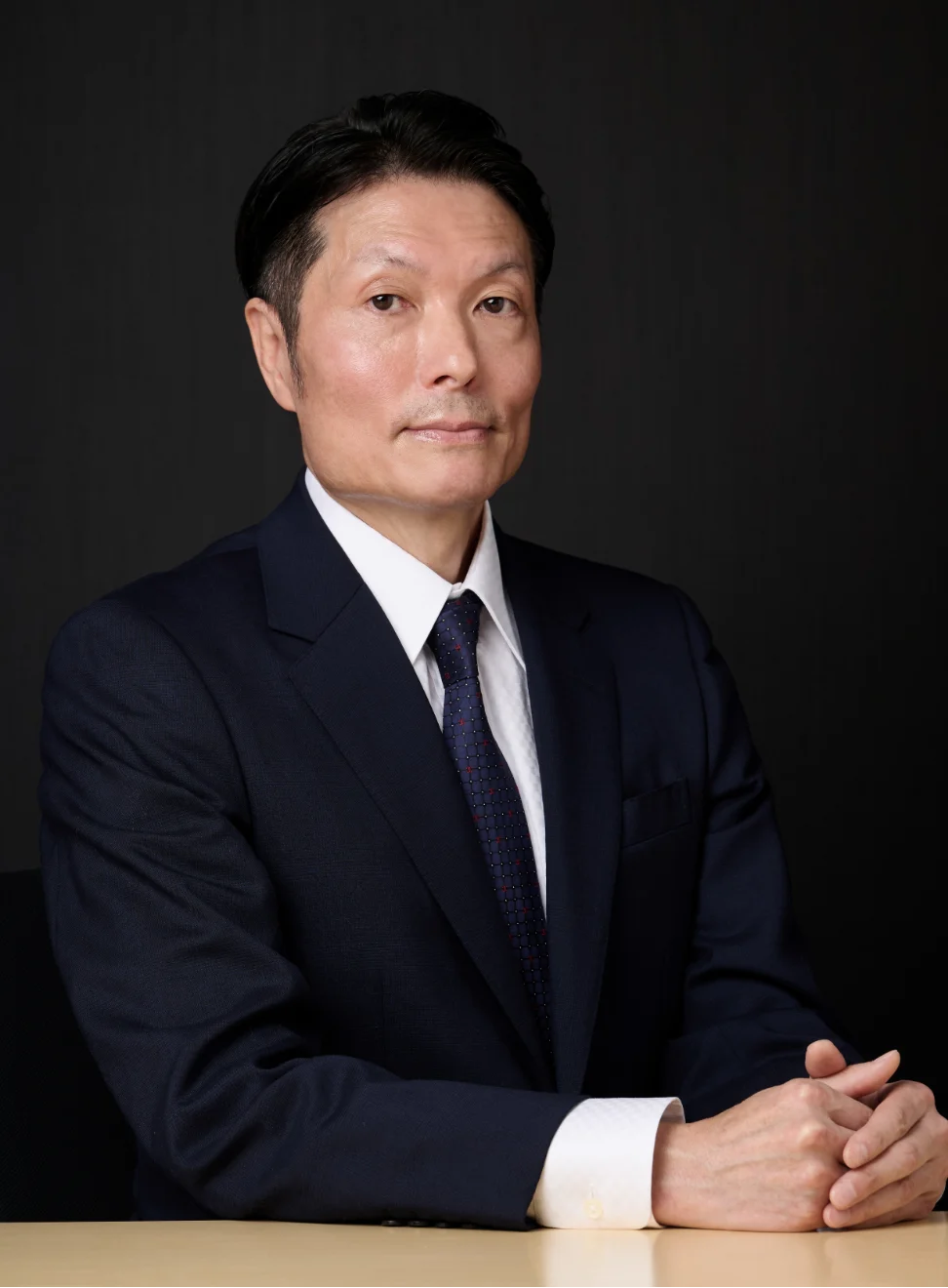 日商岩井紙パルプ株式会社 代表取締役社長 岩﨑 勲臣
